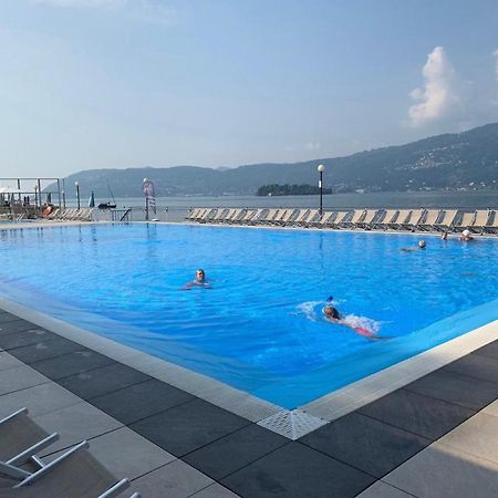 Il Lago Riflesso Verbania Luaran gambar
