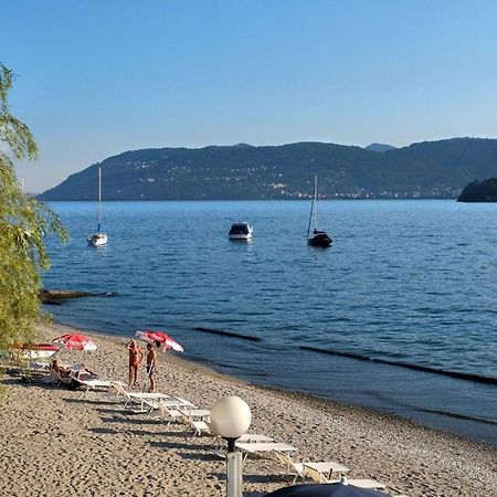 Il Lago Riflesso Verbania Luaran gambar