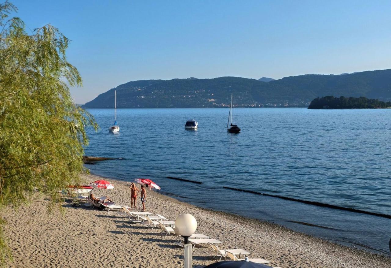 Il Lago Riflesso Apartment Verbania Luaran gambar